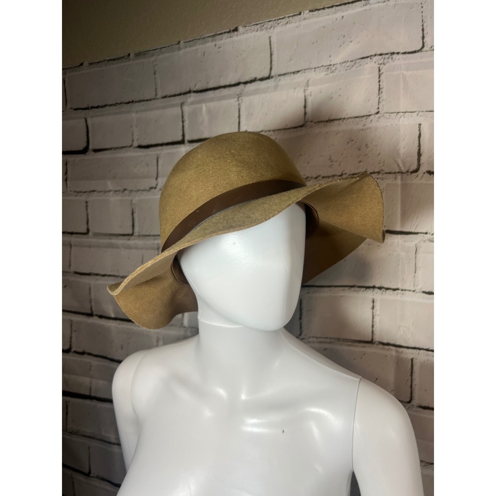 HM Camel Tan Wool Floppy Brim Hat with Brown Faux Leather Band Size M 56